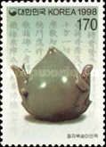 Blue peach-shaped porcelain 