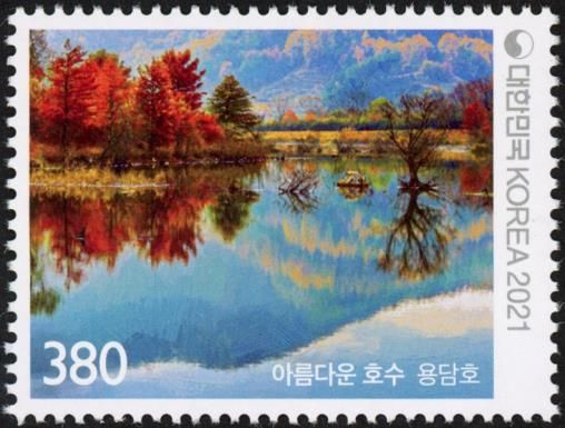 Beautiful Lakes (Fall)