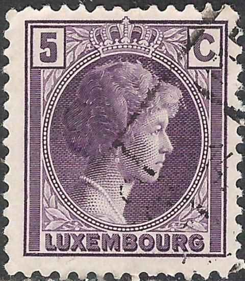 Grand Duchess Charlotte facing Right (5c dark violet)