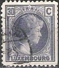 Grand Duchess Charlotte facing Right (30c violet)