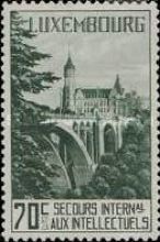 Universty, Saving Bank and Adolphe Bridge (dark green)