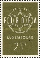 Closed Chain with the Word "EUROPA" (Background olive)