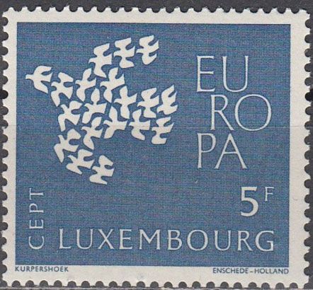Stylized Dove made up of 19 Individual Doves (5 Fr.)