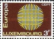 Woven Fabric in the Shape of the Sun (3 Fr. Backgr. brown)