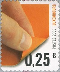 Fingers Peeling Back Label (salmon)