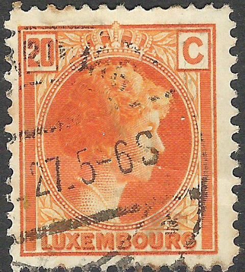 Grand Duchess Charlotte facing Right (40c olive grey)