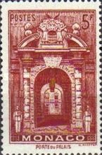Porte du Palais Entrance
