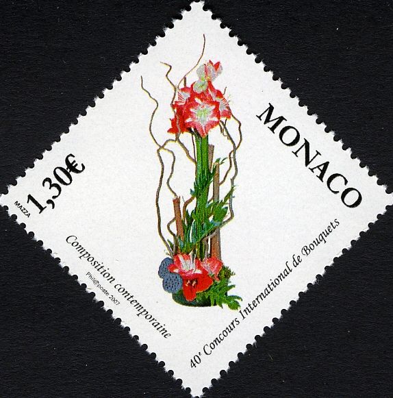 Contemporary Flower Composition
