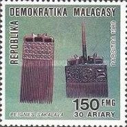 Sakalava combs