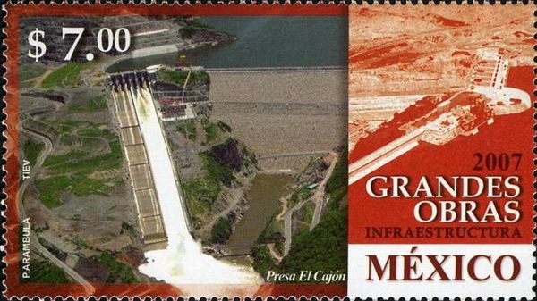 El Cajon Dam - Outflow
