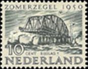 Transport of an Arch Bridge