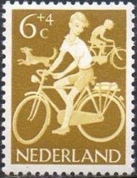 Children cycling