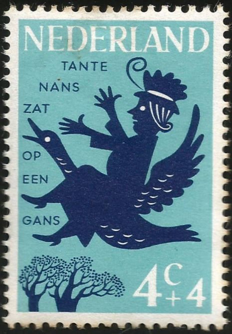 Children's Song: 'Auntie Luce sat on a goose...'