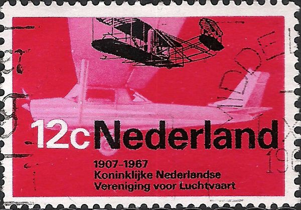 Biplane "Wright-A" & modern private Aircraft