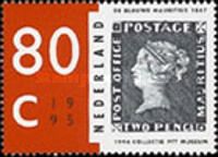 Purchase of the Blue Mauritius by PTT Museum