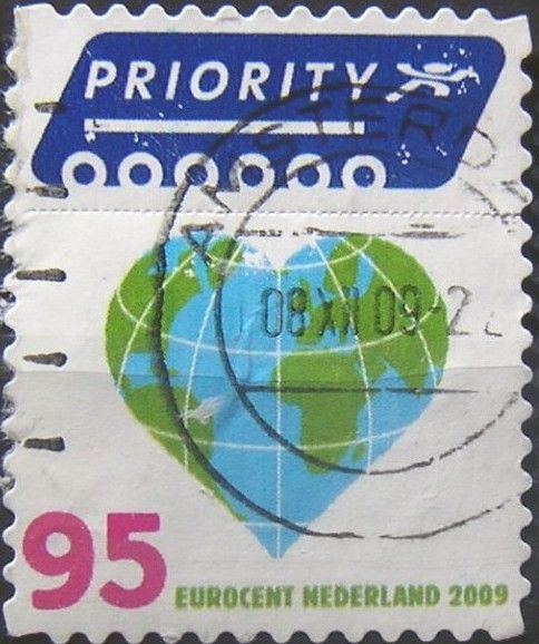 Heart-shaped Globe