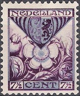 Medlar & coat of arms of Gelderland province