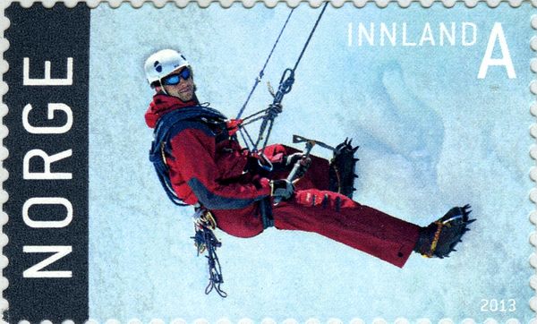 Ice-climbing at Jostedal Glacier