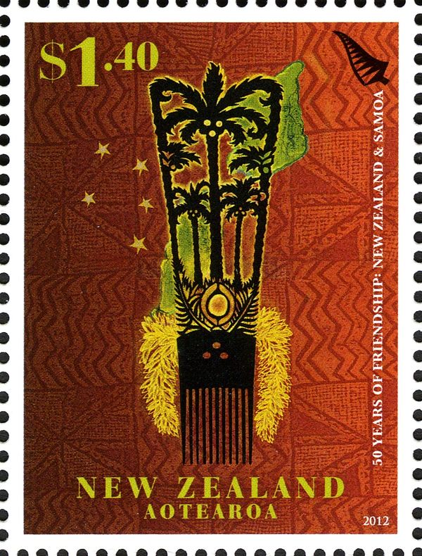 Tuiga with niu (coconut tree) design