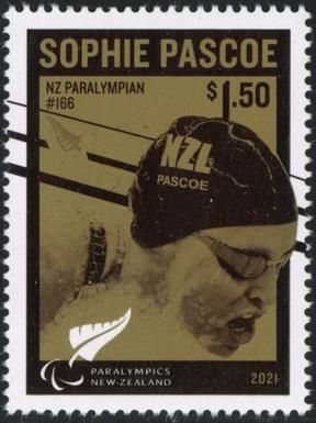 Sophie Pascoe, Swimming