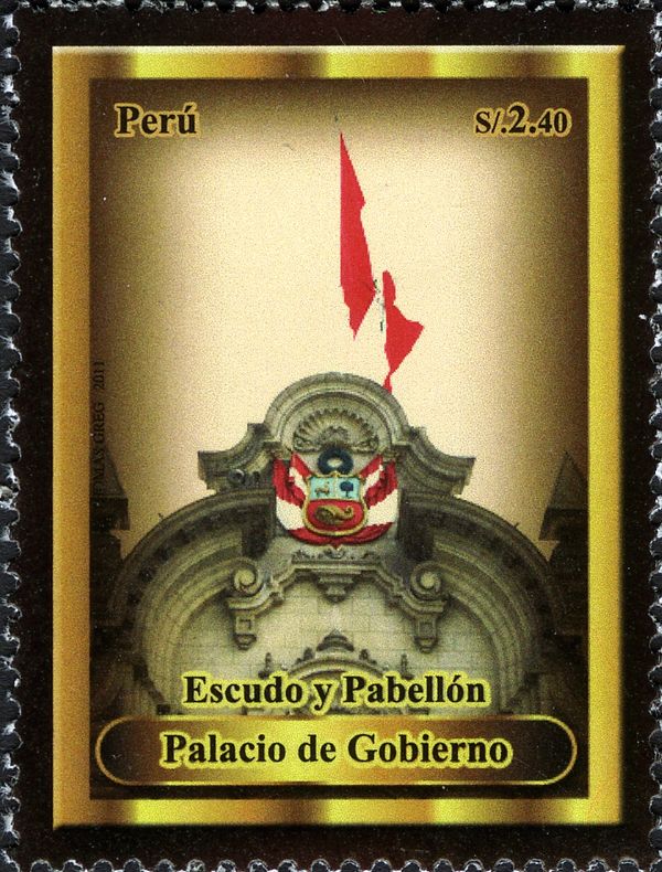Palace of the Government - Coat of arms and flag