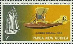 Curtiss Seagull MF 6 and schooner "Eureka"