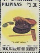 Mac Arthur’s cap, Sunglasses & pipe