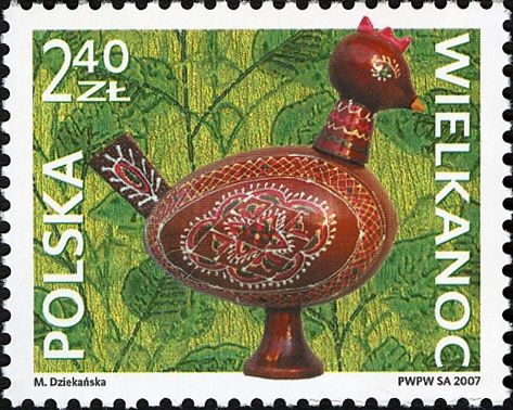Chicken made from wooden eggs