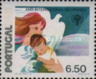 Mother, Infant, Dove