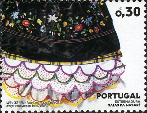 Regional Dress - Saias Nazaré
