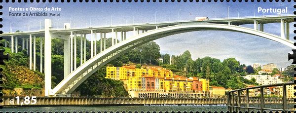 Arrabida Bridge, Oporto