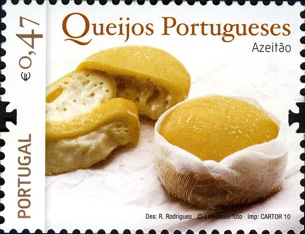 Portuguese Cheeses - Azeitao cheese PDO