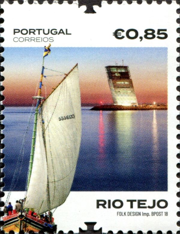 Views of the Tagus River