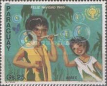 Children with soap bubbles