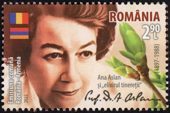 Ana Aslan, Biologist