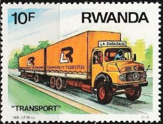 Articulated truck