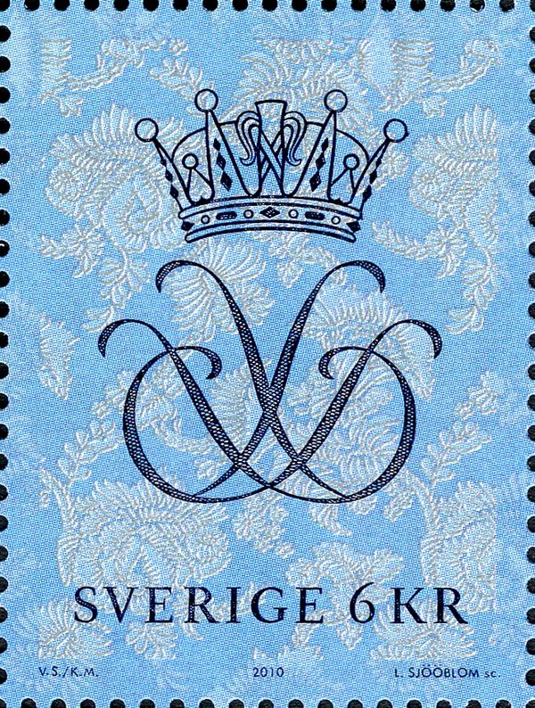 Royal Crown Couple