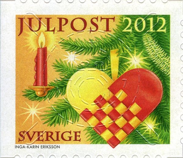 Christmas candle and heart