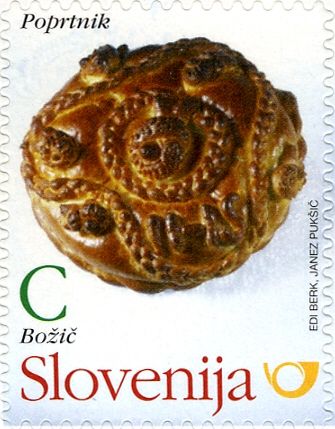 Poprtnik (Christmas bread)