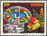 Members' Flags, Banknotes and Crops