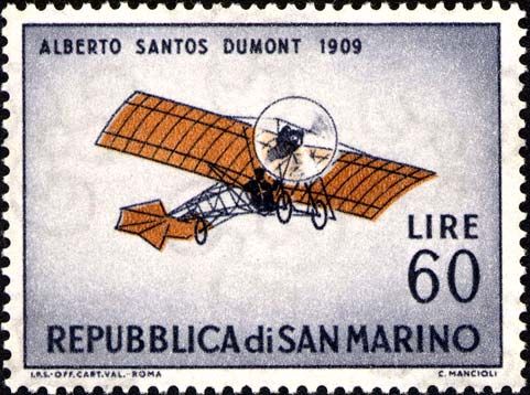 Alberto Santos-Dumont's biplane 14 bis, 1909