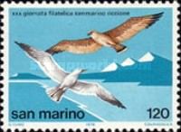 Slender-billed Gull (Larus genei), Common Kestrel