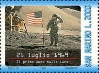 Amstrong 1st man on the Moon