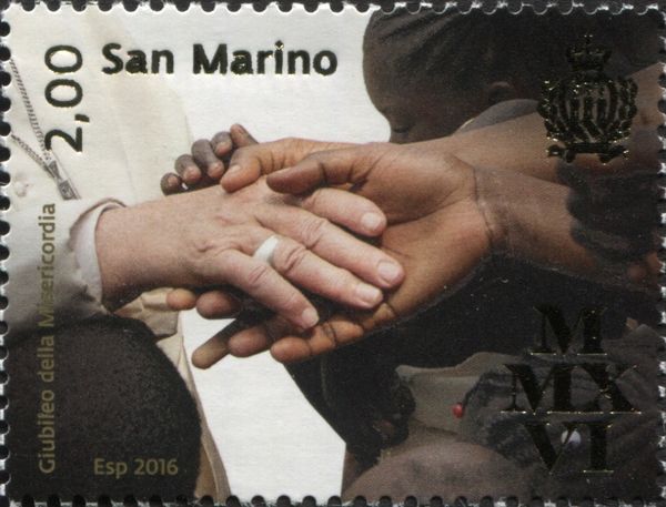 Pope tends his hand towards the refugees