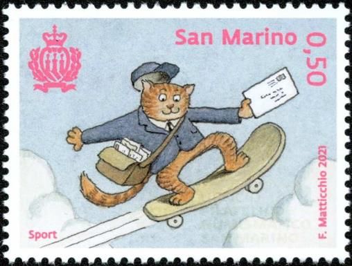 Cat Skateboarding
