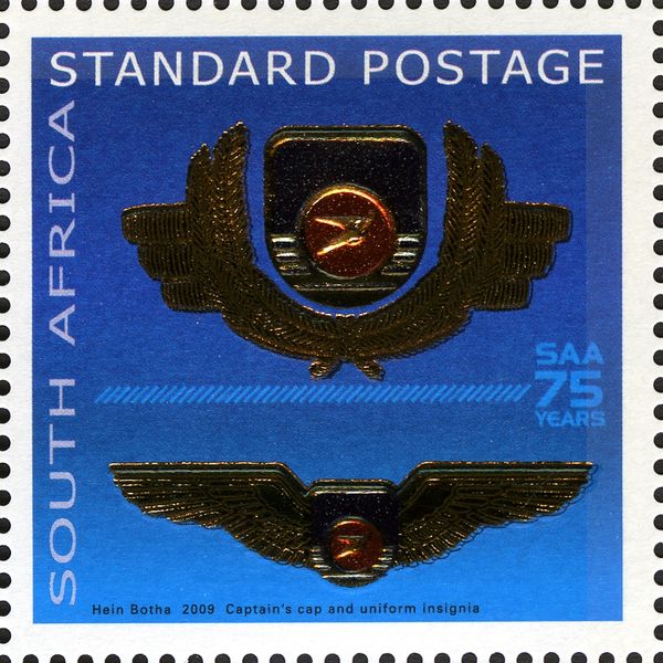 Captain's Cap and Uniform Insignia (1991)