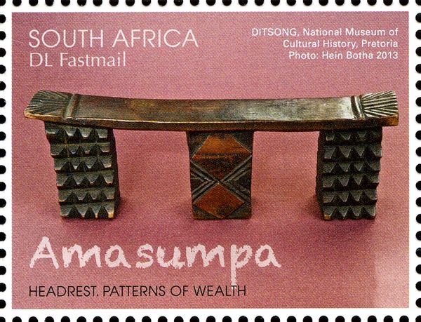 Ama Sumpa, headrest, patterns of wealth
