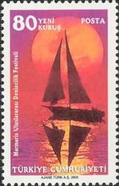 Sailboat, Sun on Horizon
