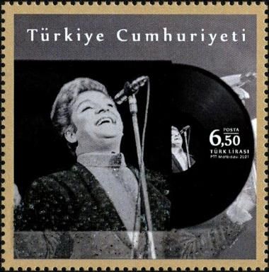Zeki Müren, Singer