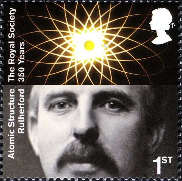 Ernest Rutherford (1871-1937), Atom